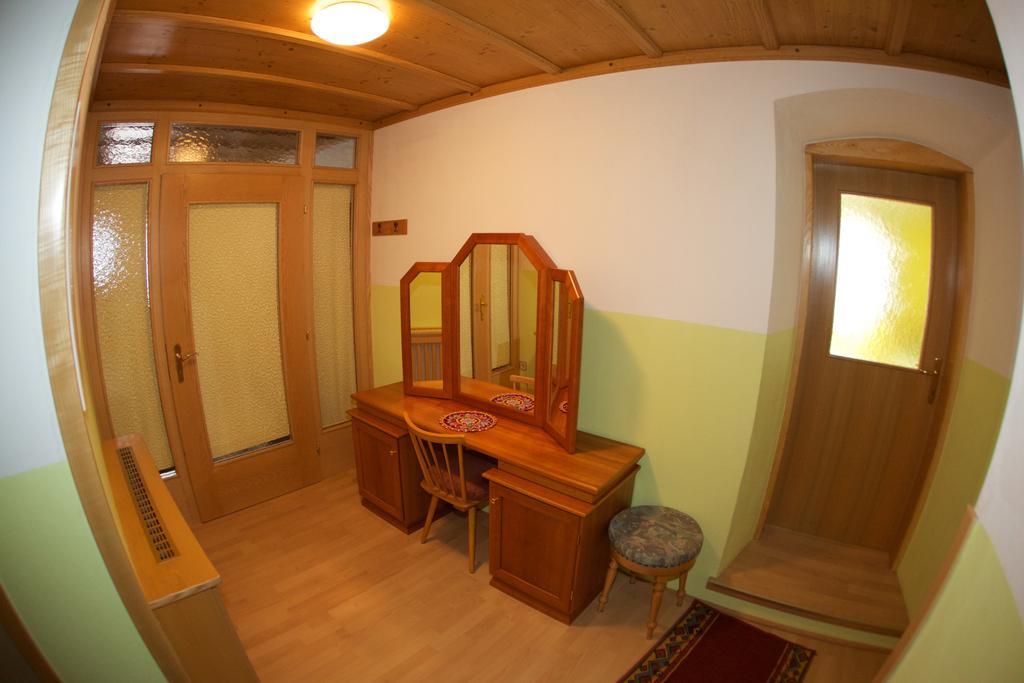 Haus Stoeffler Apartment Reisach ห้อง รูปภาพ